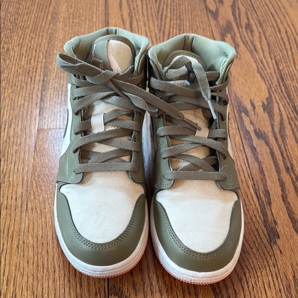 Kids Green and Cream High-Top Sneakers